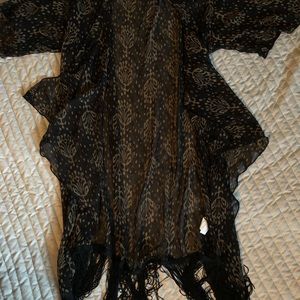 TWO HOUR PRICE DROP Lularoe ❣️